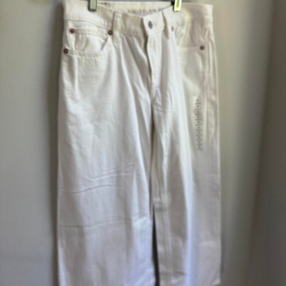NWT American Eagle Outfitters Womens white wide leg jeans #widelegjeans